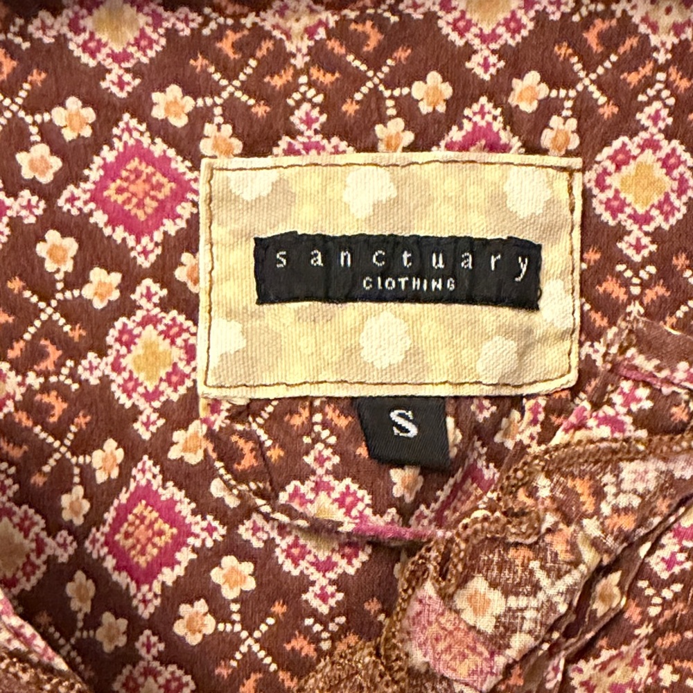 Sanctuary Pink and Brown Geometric Blouse - Picture 2 of 5